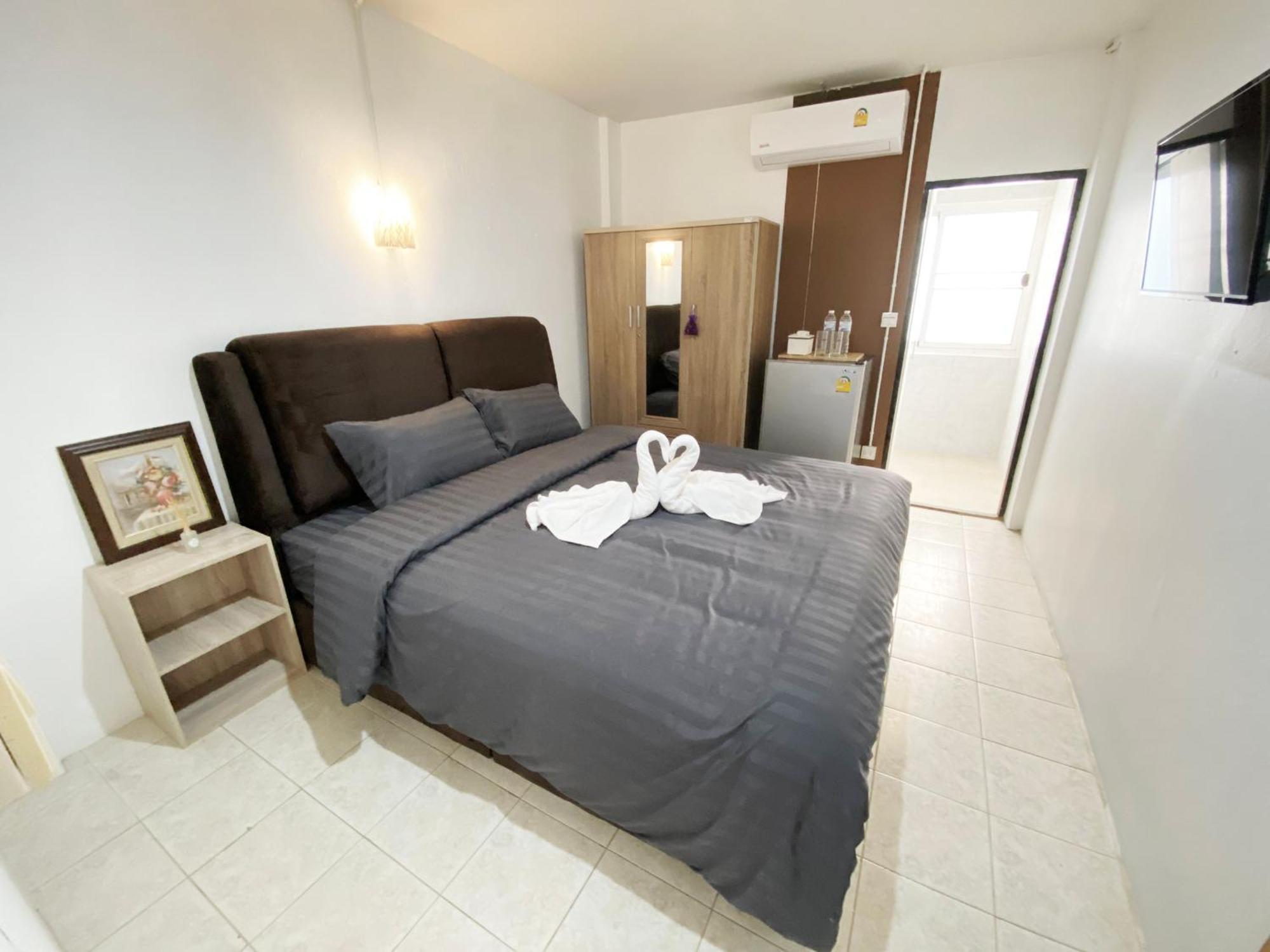 Racha Caftel - 7 House - รชาคาฟเทล Aparthotel Chiang Mai Exterior foto