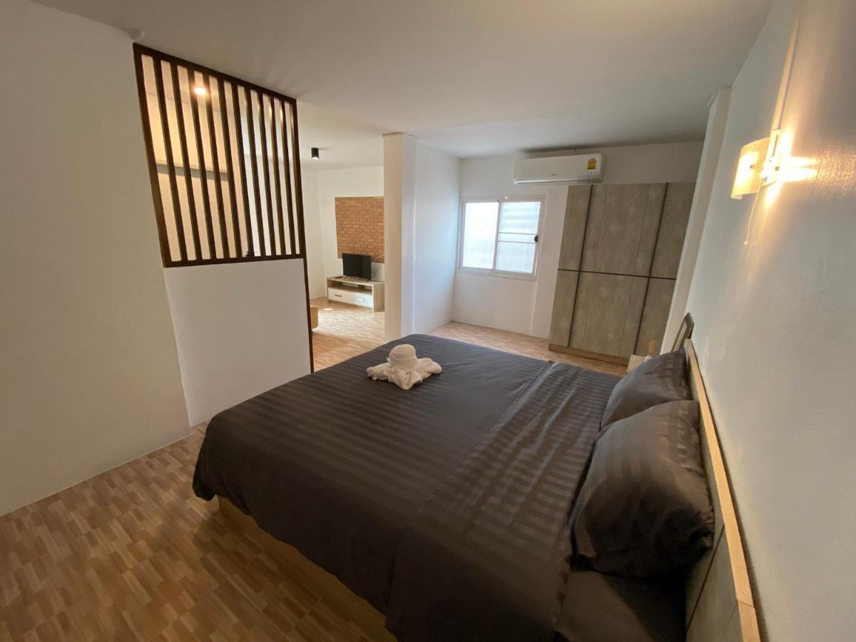 Racha Caftel - 7 House - รชาคาฟเทล Aparthotel Chiang Mai Exterior foto