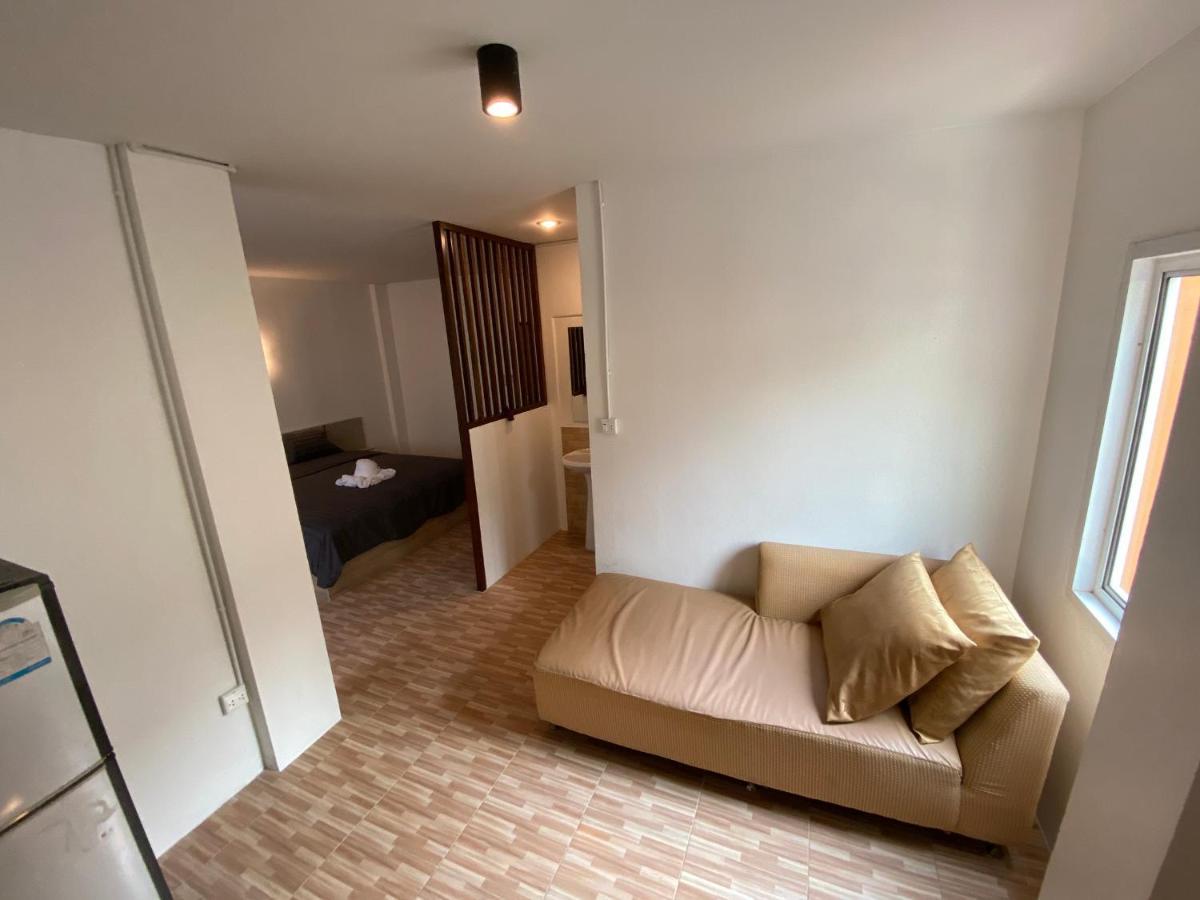 Racha Caftel - 7 House - รชาคาฟเทล Aparthotel Chiang Mai Exterior foto