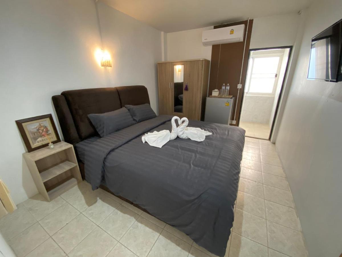Racha Caftel - 7 House - รชาคาฟเทล Aparthotel Chiang Mai Exterior foto